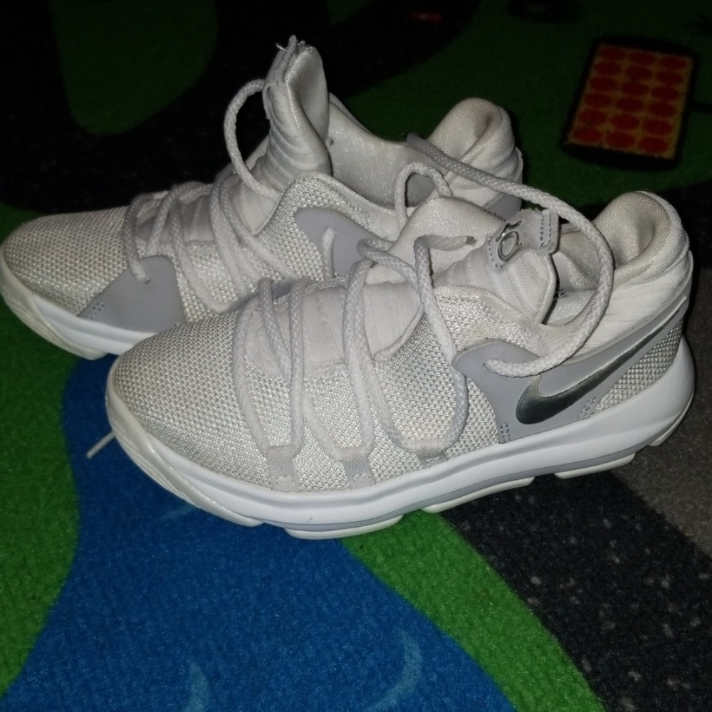 Nike
Kids KD X Pre-School Basketball Shoe